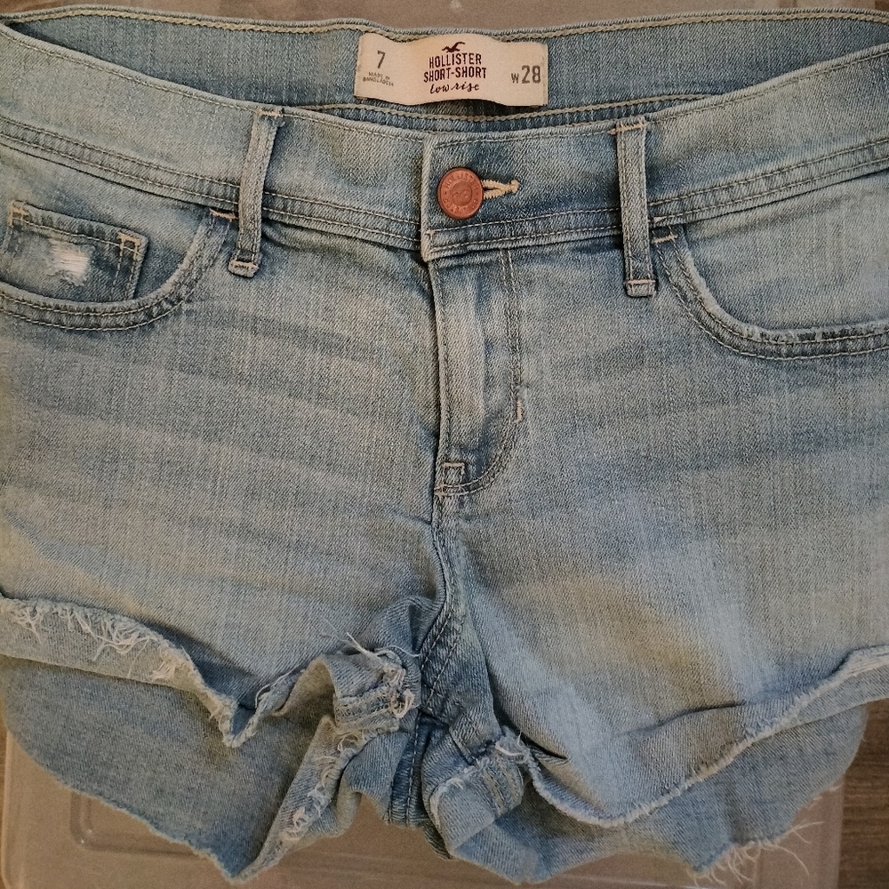 Hollister jean shorts
